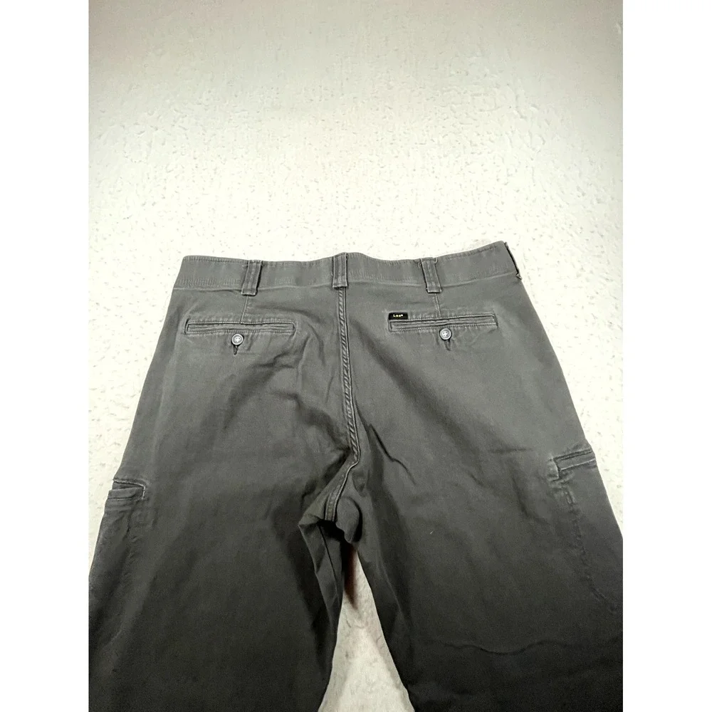 Lee Extreme Motion Cargo Pants Mens 40x32 Gray Comfort Regular Fit Straight Leg